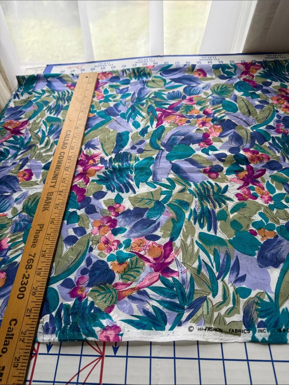 Vintage 1990 Hi-Fashion Fabrics Tropical Floral Slinky Jacquard 2 1/4 Yds